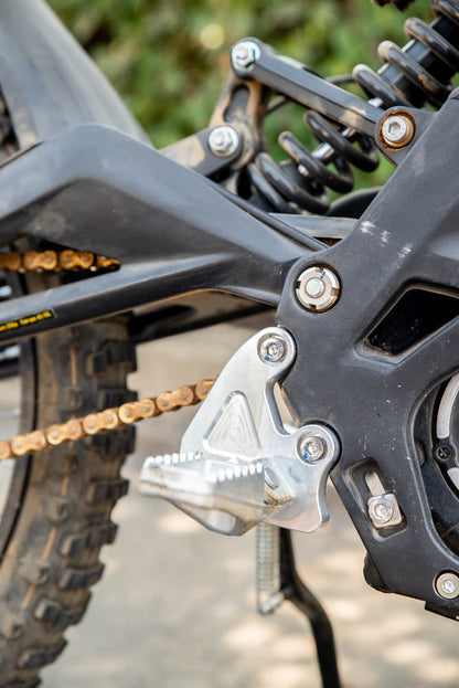 [PRE-ORDER] Sur Ron Billet Peg Brackets Without Kickstand Option